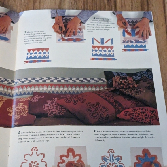 Anatolian Living Room Stencil Kit by Jocasta Innes - Patterns of the World - Picture 3 of 5